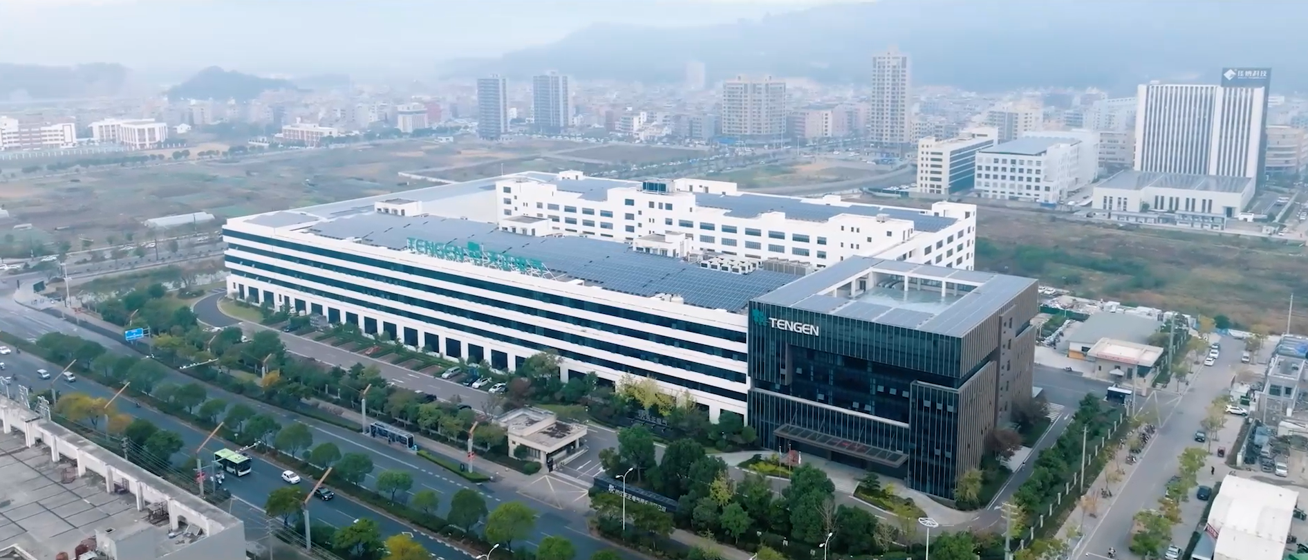 z6尊龙旗舰厅电气未来工厂